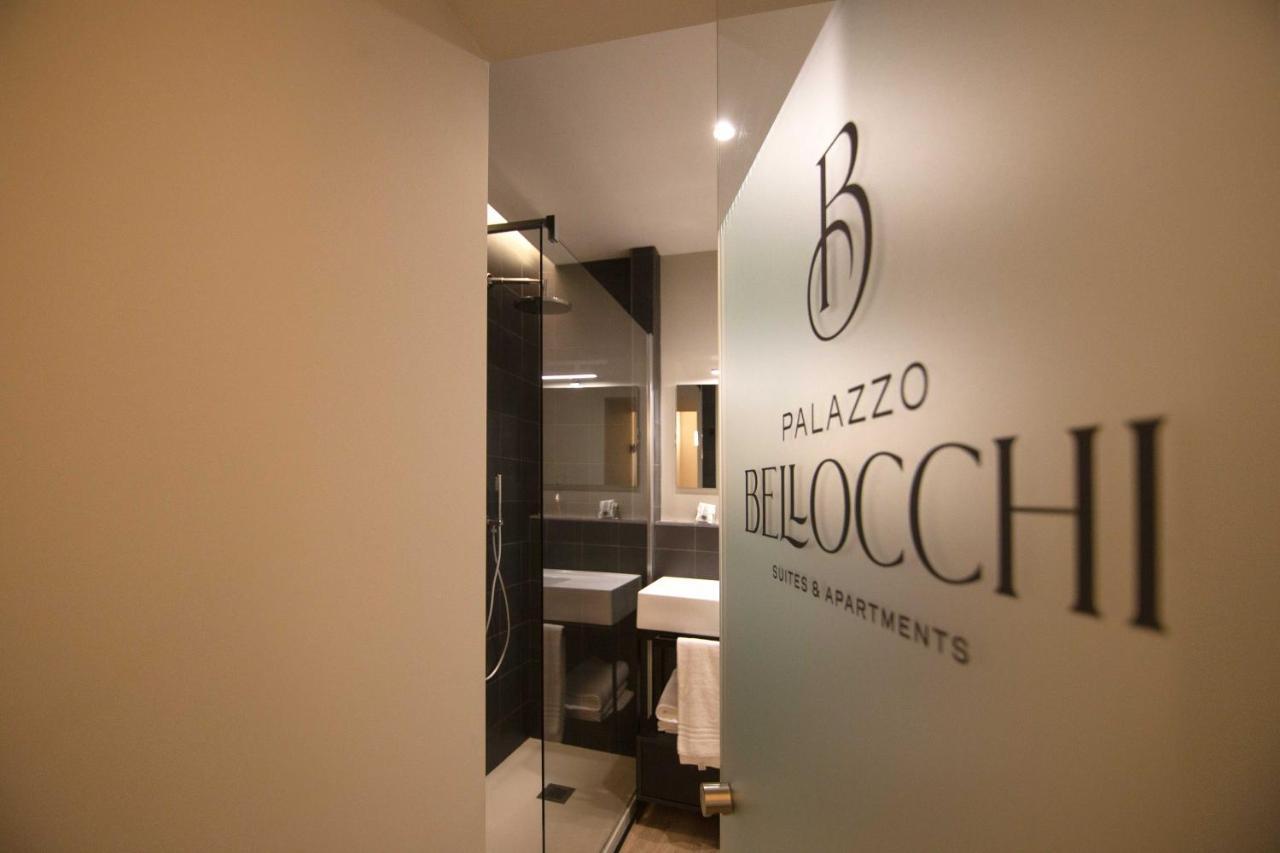 Palazzo Bellocchi - Suites & Apartments Brindisi Exteriör bild