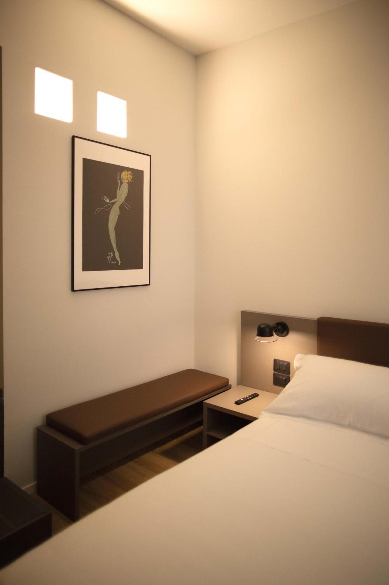 Palazzo Bellocchi - Suites & Apartments Brindisi Rum bild