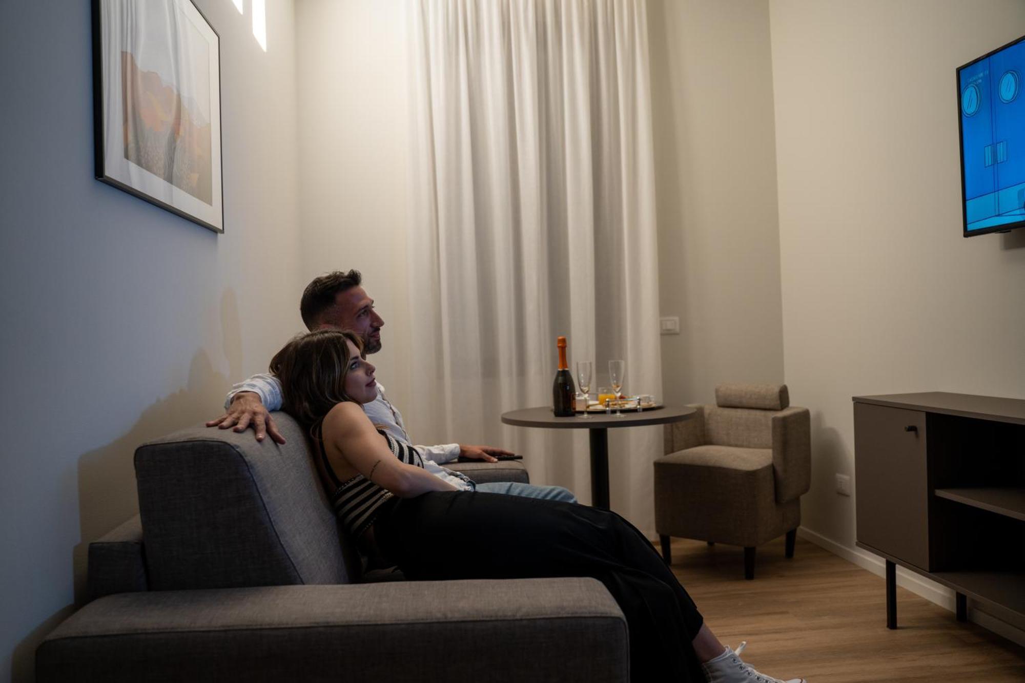 Palazzo Bellocchi - Suites & Apartments Brindisi Rum bild